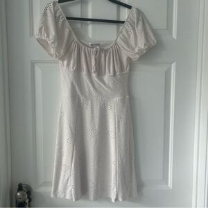 Popular 21 Eyelet A-Line Drees with Puff Sleeves Peasant Dress